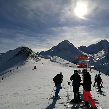 Au Coeur De La Vallee アパート Bagnères-de-Luchon