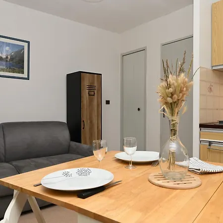 Au Coeur De La Vallee *